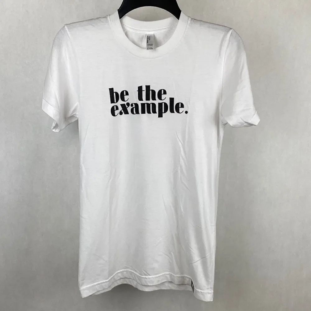 Ramble & Co Tshirt Be The Example Size XS White Black